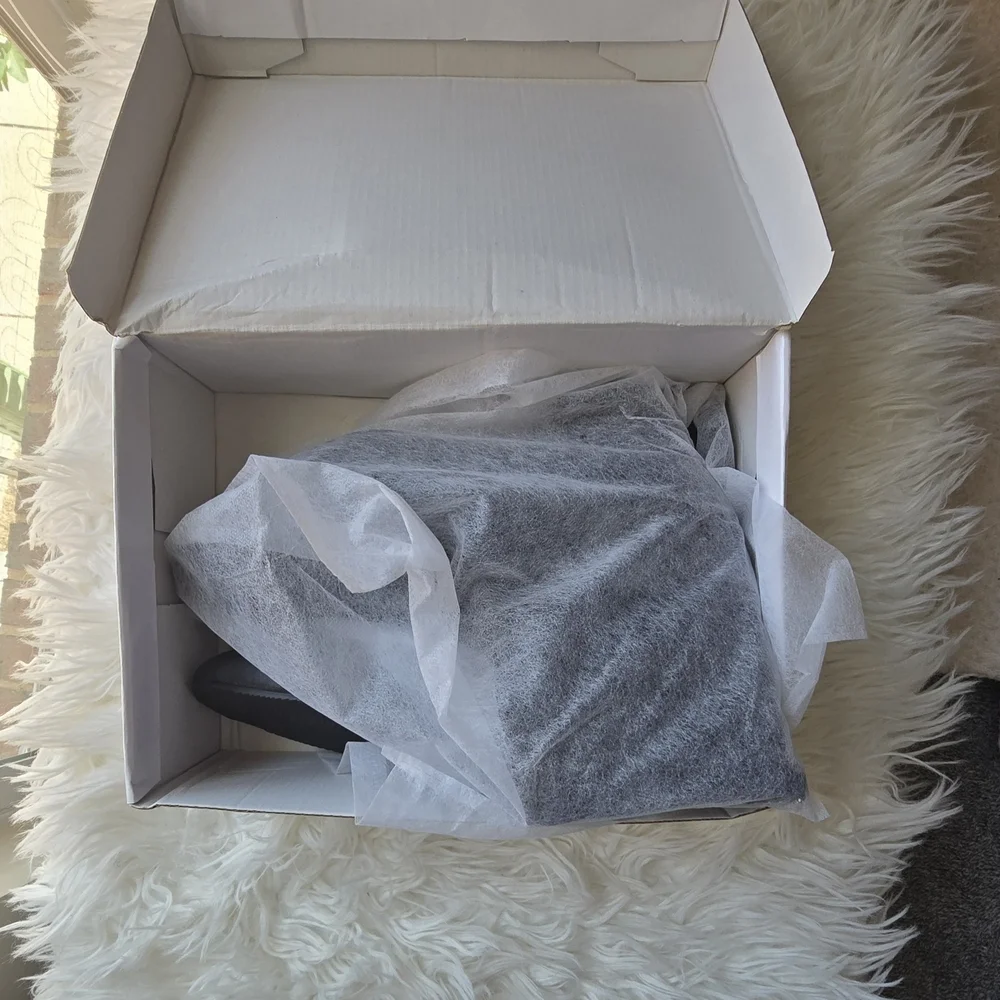 Women's Black Ankle Boots - Picture 7 of 7